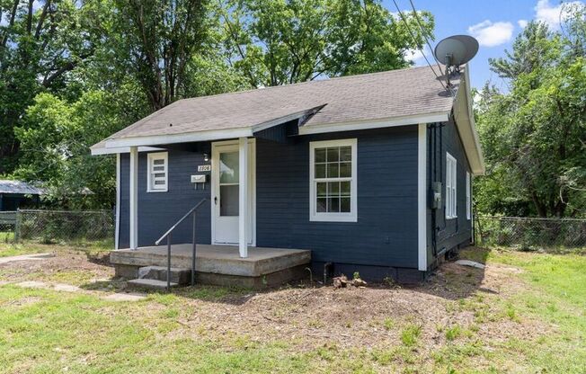 3806 W ADMIRAL BLVD