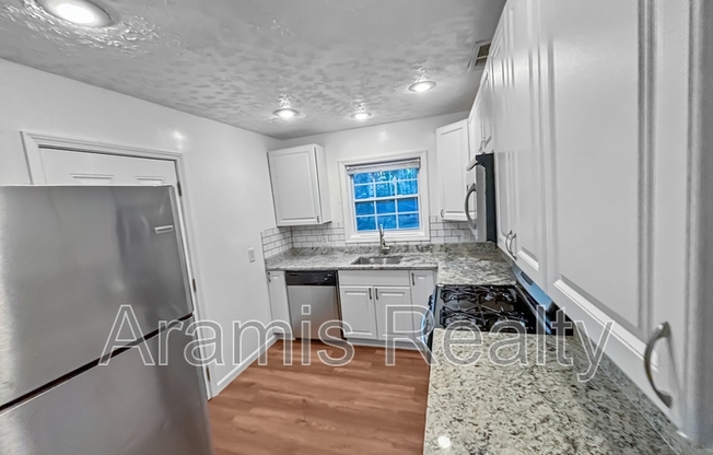 3177 CLOVERHURST DR
