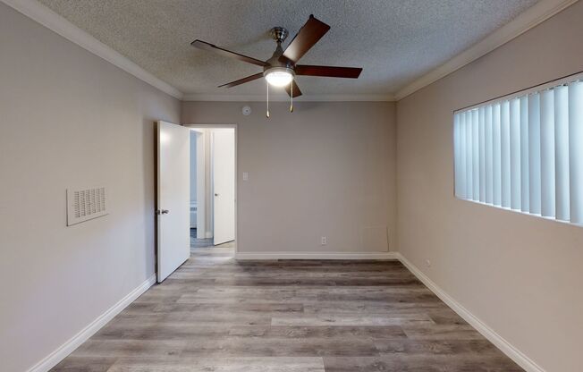 1 bed, 1 bath, 600 sqft, $1,725, Unit 26