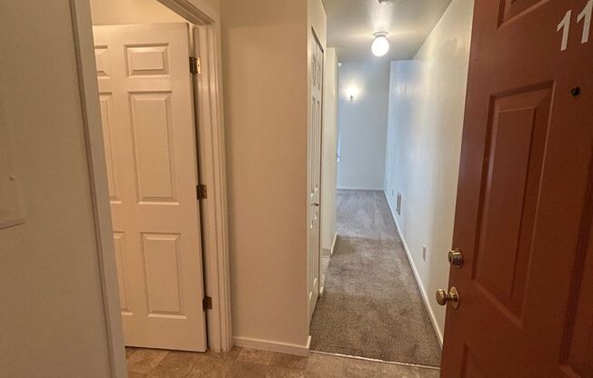 1 bed, 1 bath, $1,295, Unit 116