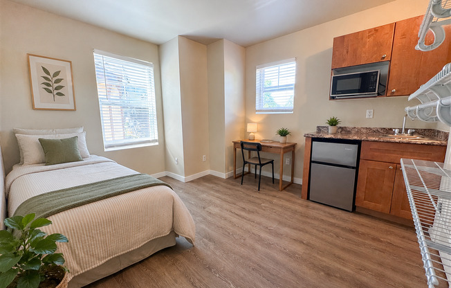 Studio, 1 bath, 137 sqft, $925, Unit 1G