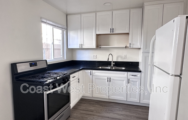 3837 1/2 KENDALL ST