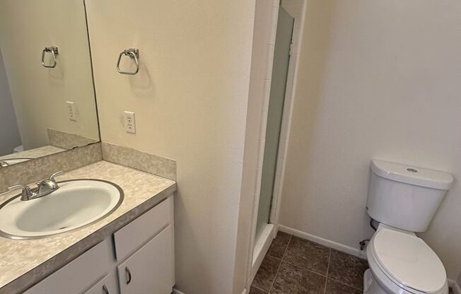 2 beds, 2 baths, 1,112 sqft, $1,245, Unit Unit 27