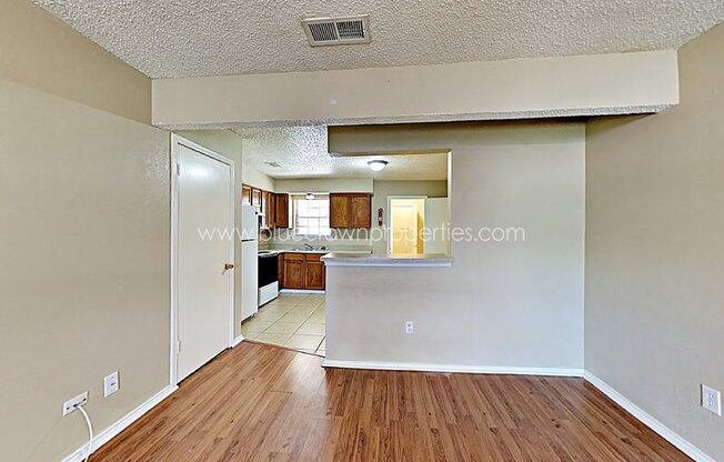 648 S ROGERS RD 