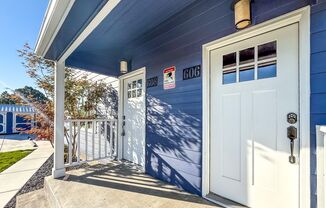 Remodeled 3-Bedrom Richland Alphabet Home Duplex