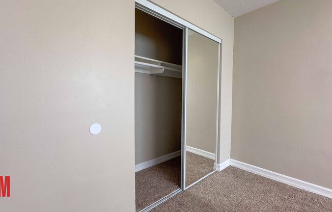 2 beds, 1 bath, $2,099, Unit 4235