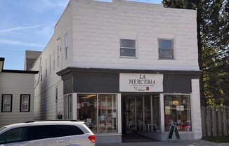 1219 MILWAUKEE AVE