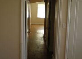 1 bed, 1 bath, 800 sqft, $945, Unit S-1