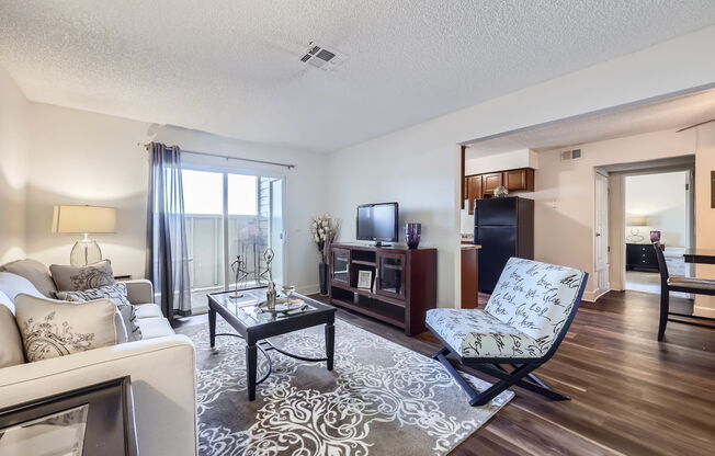 1 bed, 1 bath, 720 sqft, $1,513