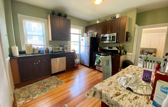 3 beds, 1.5 baths, 1,200 sqft, $3,700, Unit 1