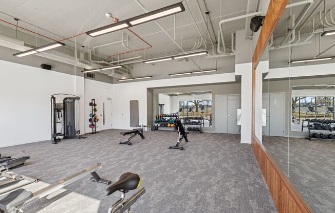 Modern Living, Perfect Location FALL MOVE IN SPECIAL!