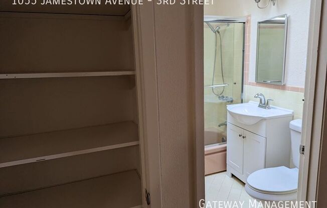1055 JAMESTOWN AVE