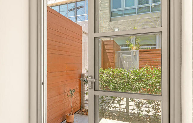 1 bed, 1 bath, 680 sqft, $2,850, Unit 124