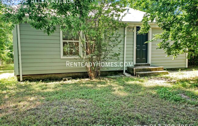 3 beds, 1 bath, $1,599