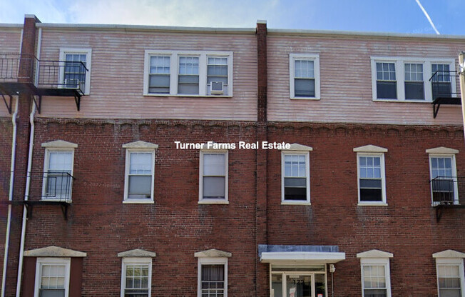 172 N BEACON ST