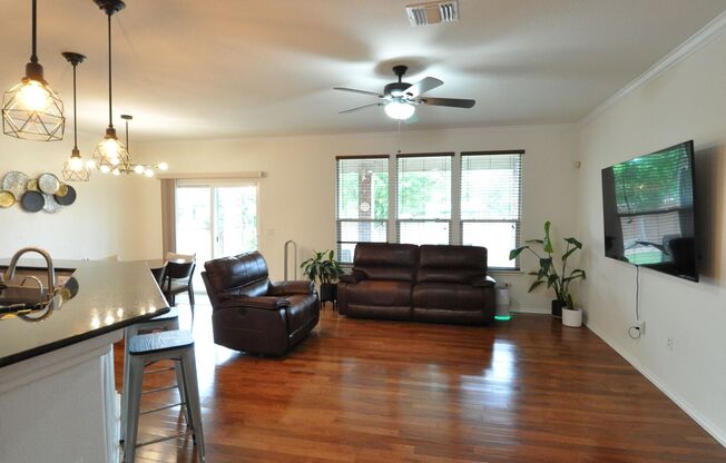 Great home on corner lot in Retreat at Tech Ridge!