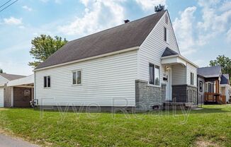 2228 HIAWATHA PARK DR