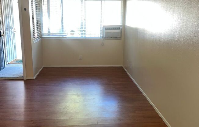 Studio, 1 bath, 450 sqft, $1,500, Unit #3208F