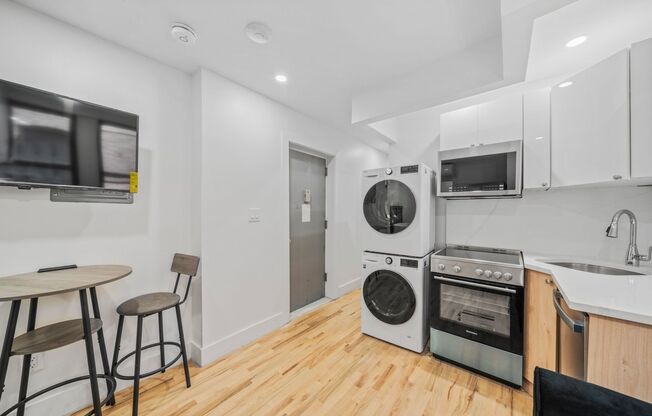 2505-2509 Hoffman BH LLC (2505)