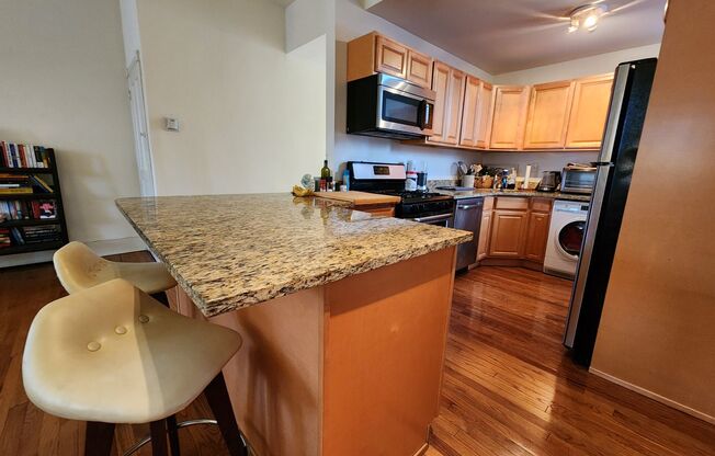 3 beds, 1 bath, $1,995, Unit #3