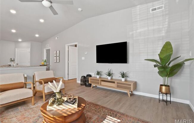 2 beds, 2 baths, 1,297 sqft, $2,200, Unit Biscayne Bay Place - 124