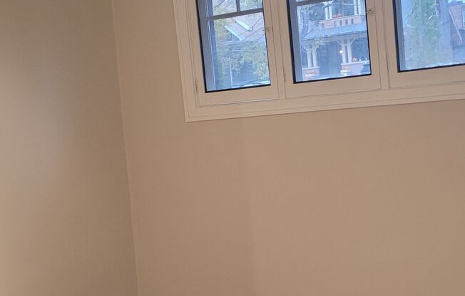 Studio, 1 bath, 150 sqft, $795, Unit 4