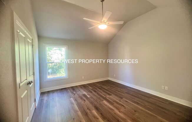 2 beds, 2.5 baths, $1,320