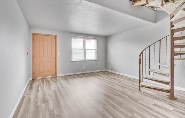 1 bed, 1 bath, 800 sqft, $1,199, Unit 3835 - 6