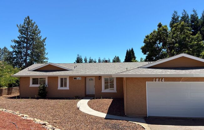 MOVE IN SPECIAL $500 off first months rent!!  3 Bedroom Home for Rent in Paradise CA | Fireplace, LVP Flooring, Yard & Garage