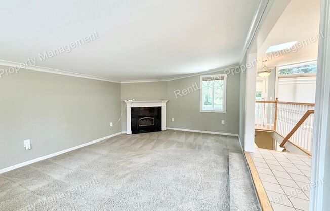 4 beds, 2 baths, $3,850