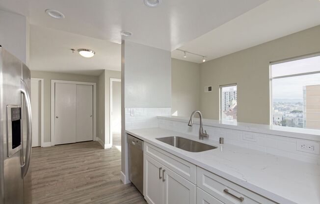 2 beds, 2 baths, 920 sqft, $3,040, Unit 203