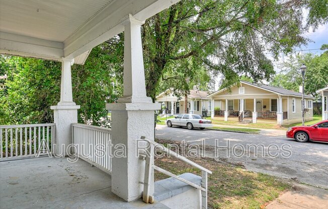 106 ELLIS ST