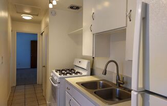 Studio, 1 bath, 500 sqft, $1,630, Unit 2138 1/2