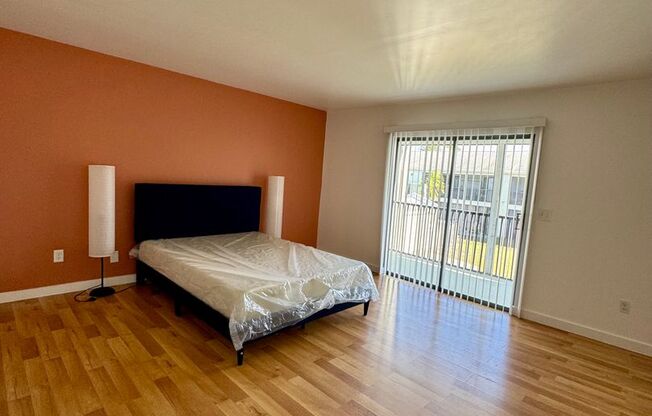 4 beds, 2 baths, 1,407 sqft, $2,575, Unit 092