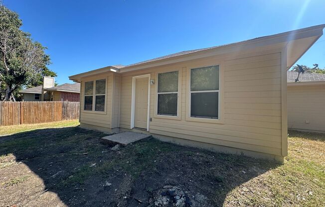 4 beds, 2 baths, $1,850