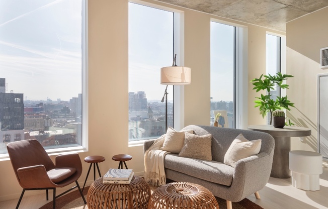 1 bed, 1 bath, $5,175, Unit 35J