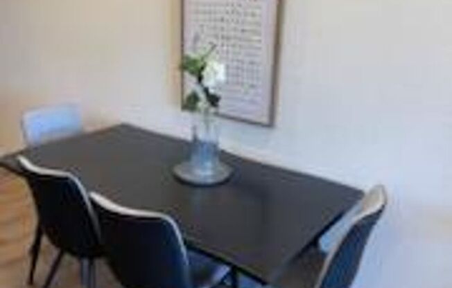 2 beds, 2 baths, 855 sqft, $1,850, Unit 5681 #203 Silverstone