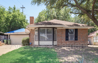 2212 WINDHURST DR