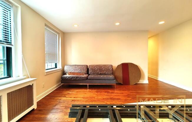 2 beds, 1 bath, $3,395, Unit A65