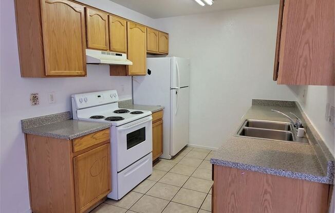 5227 Greene Ln #C