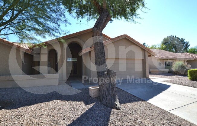 2409 W MARLBORO DR