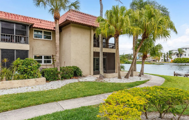 1005 S BAYSHORE BLVD