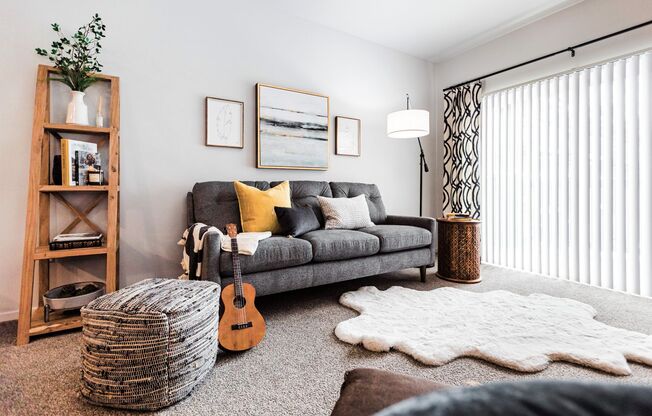 1 bed, 1 bath, 720 sqft, $1,440, Unit 201
