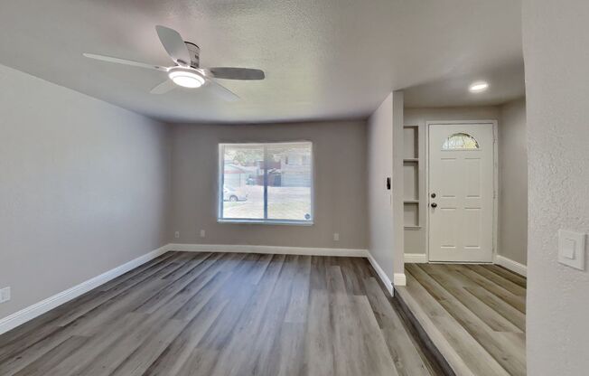 North Vallejo 3/2 Home Available Now!