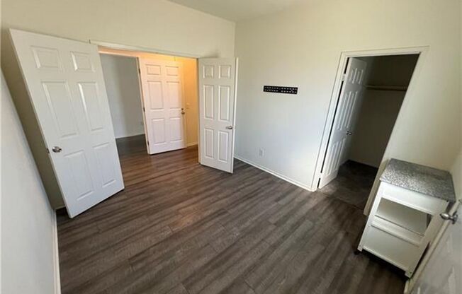 Spacious 6-Bedroom Home for Rent Near Greer Ranch & Loma Linda Hospital