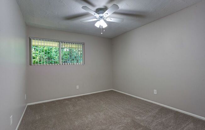 2 beds, 1 bath, 952 sqft, $1,525, Unit 204