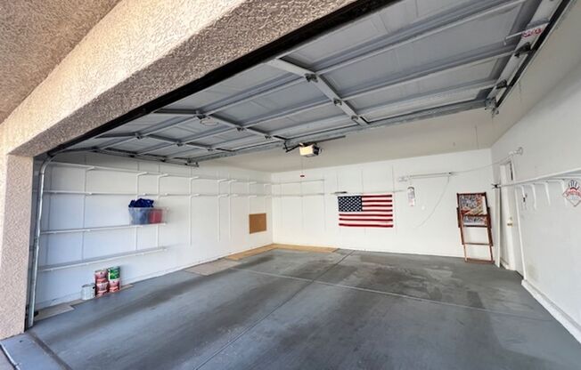 2 beds, 2 baths, $1,600, Unit # 2412
