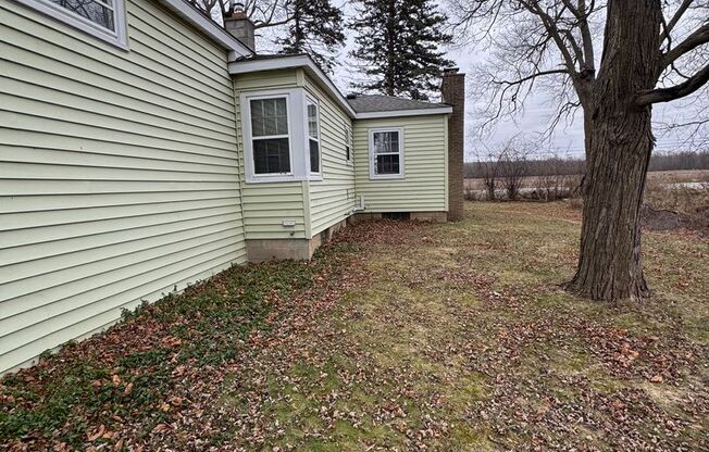 3 Bedroom Home w/ Attached Garage