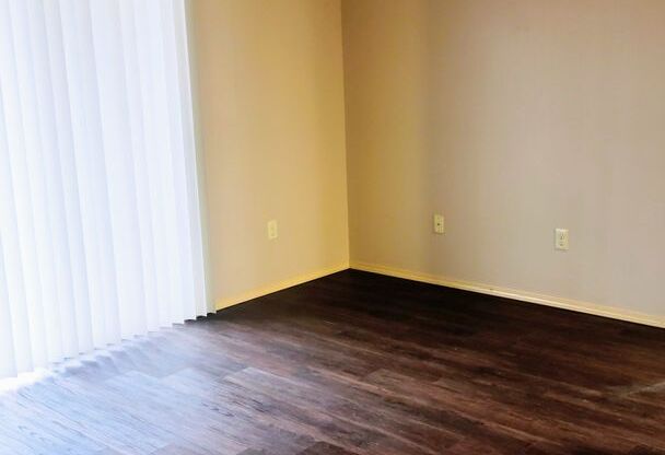 3 beds, 2 baths, 1,172 sqft, $1,695, Unit 253