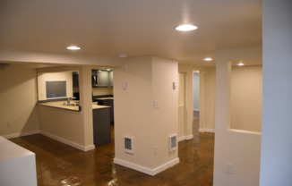 8360 WABASH AVE S